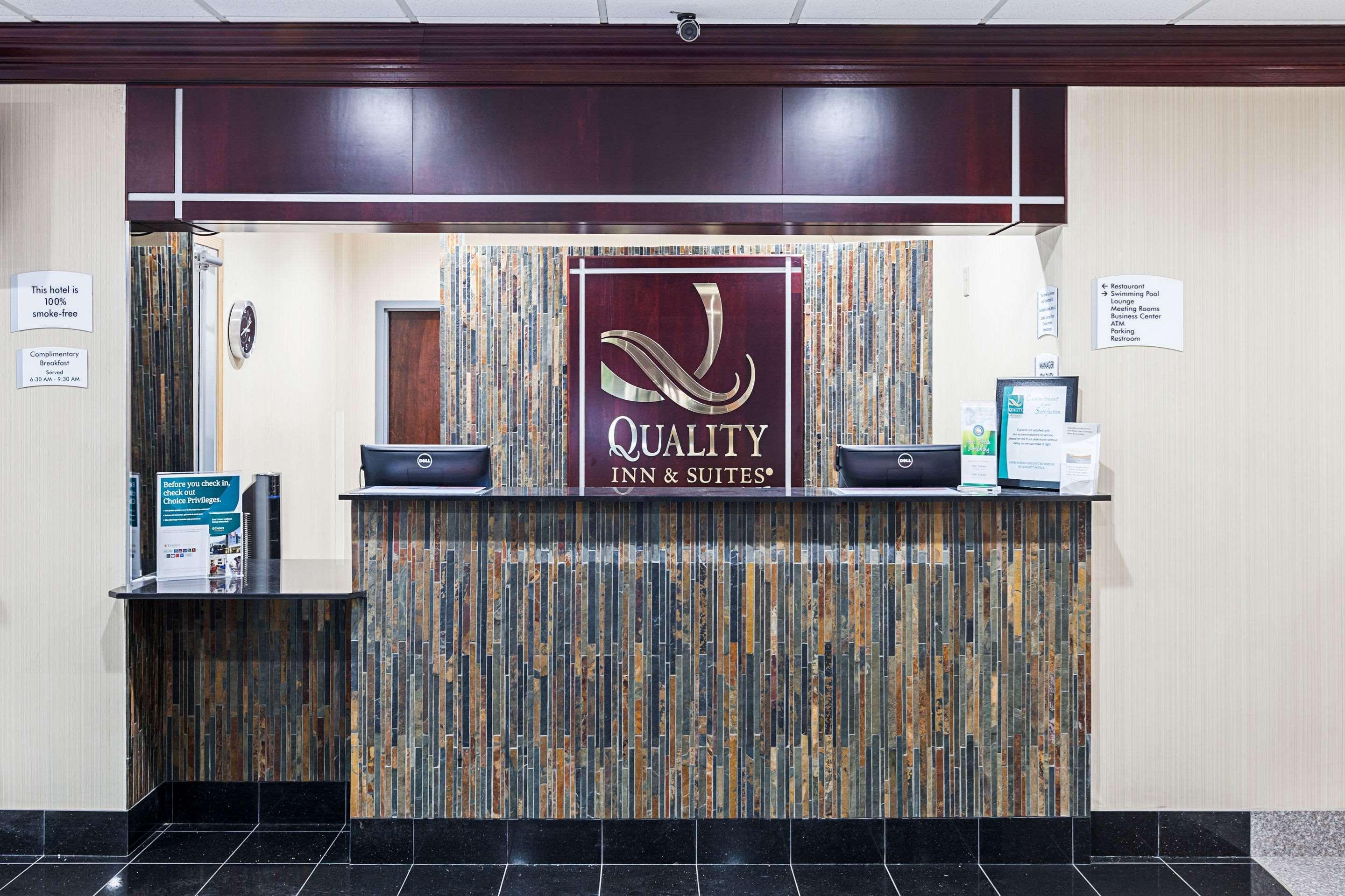 Quality Inn & Suites Cincinnati Extérieur photo